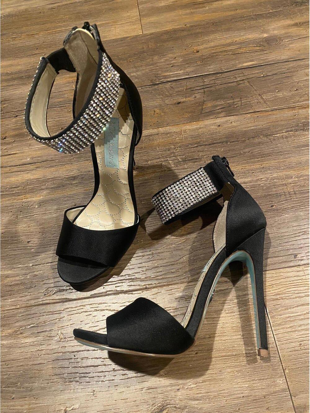 Betsey Johnson Rhinestone Heels sz 6.5